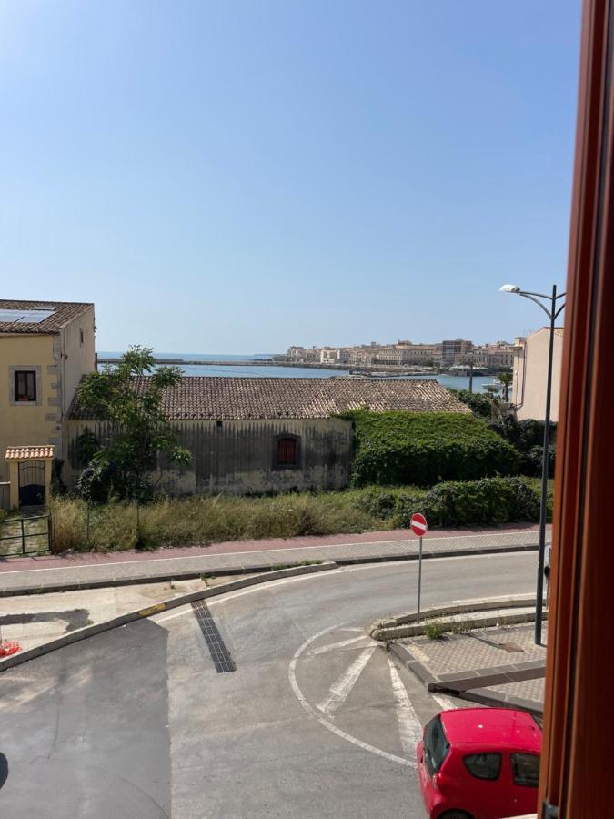 Dimora Medea Apartment Syracuse ภายนอก รูปภาพ